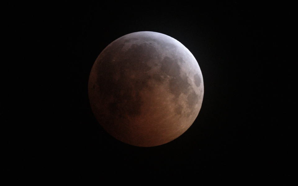 Lunar Eclipse Dec 2010 - 0741 UTC
